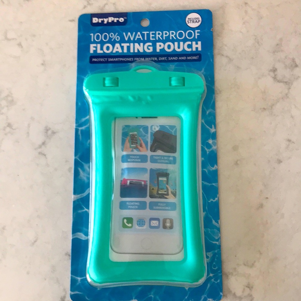 DryPro 100% Waterproof Floating Pouch